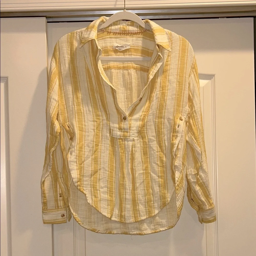 Anthropologie Side-Button Tunic Top Butter Yellow